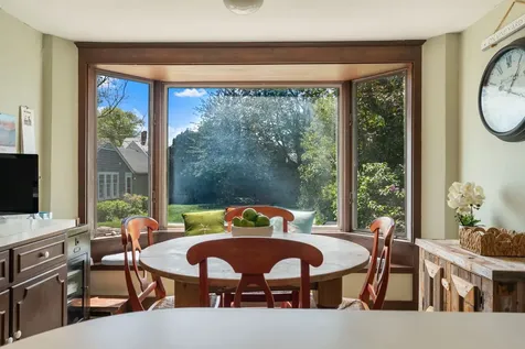 8 High Street Edgartown MA 02539