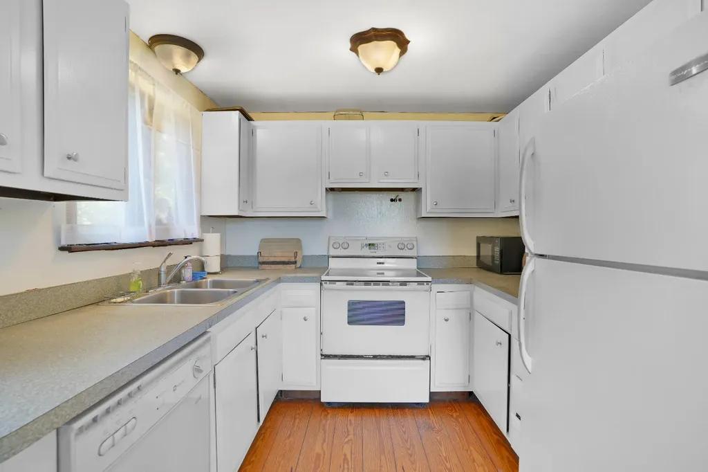 51 Lantern Lane Vineyard Haven MA 02568