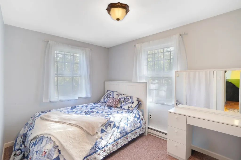 51 Lantern Lane Vineyard Haven MA 02568