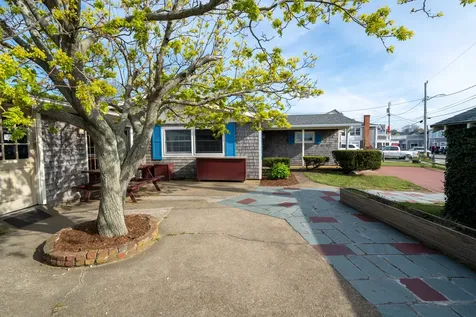 23 Circuit Avenue Extension Oak Bluffs MA 02557