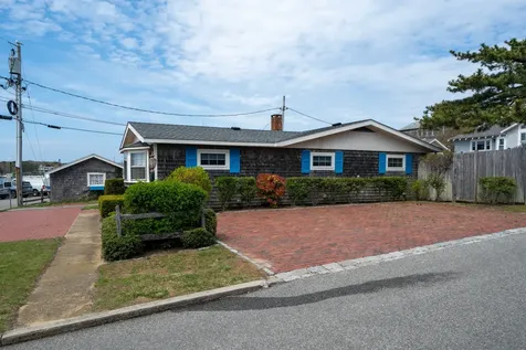 23 Circuit Avenue Extension Oak Bluffs MA 02557