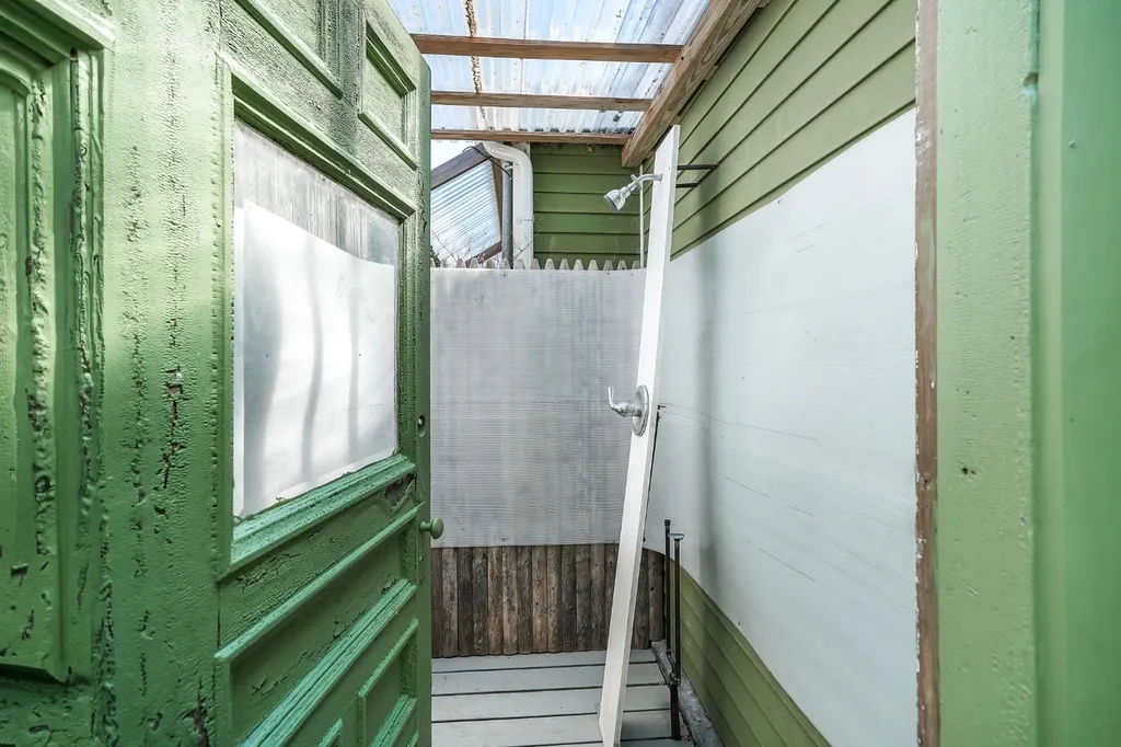 12 & 14 Maple Avenue Oak Bluffs MA 02557