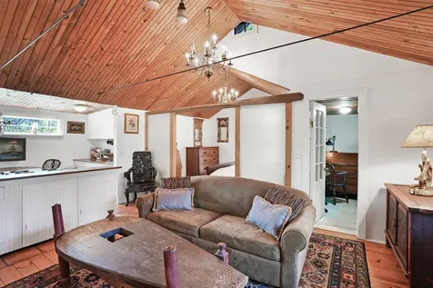 12 & 14 Maple Avenue Oak Bluffs MA 02557