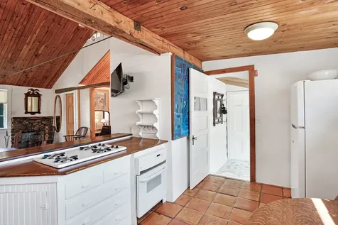 12 & 14 Maple Avenue Oak Bluffs MA 02557