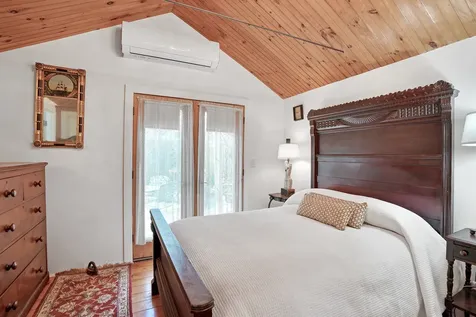 12 & 14 Maple Avenue Oak Bluffs MA 02557