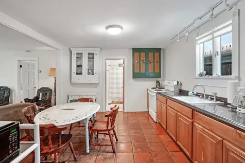 12 & 14 Maple Avenue Oak Bluffs MA 02557