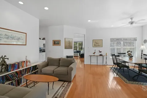 48 Vineyard Avenue Extension Oak Bluffs MA 02568