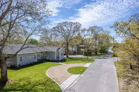 48 Vineyard Avenue Extension Oak Bluffs MA 02568