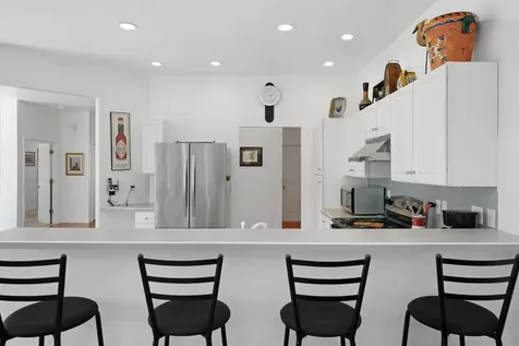 48 Vineyard Avenue Extension Oak Bluffs MA 02568