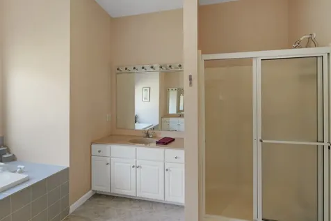 48 Vineyard Avenue Extension Oak Bluffs MA 02568