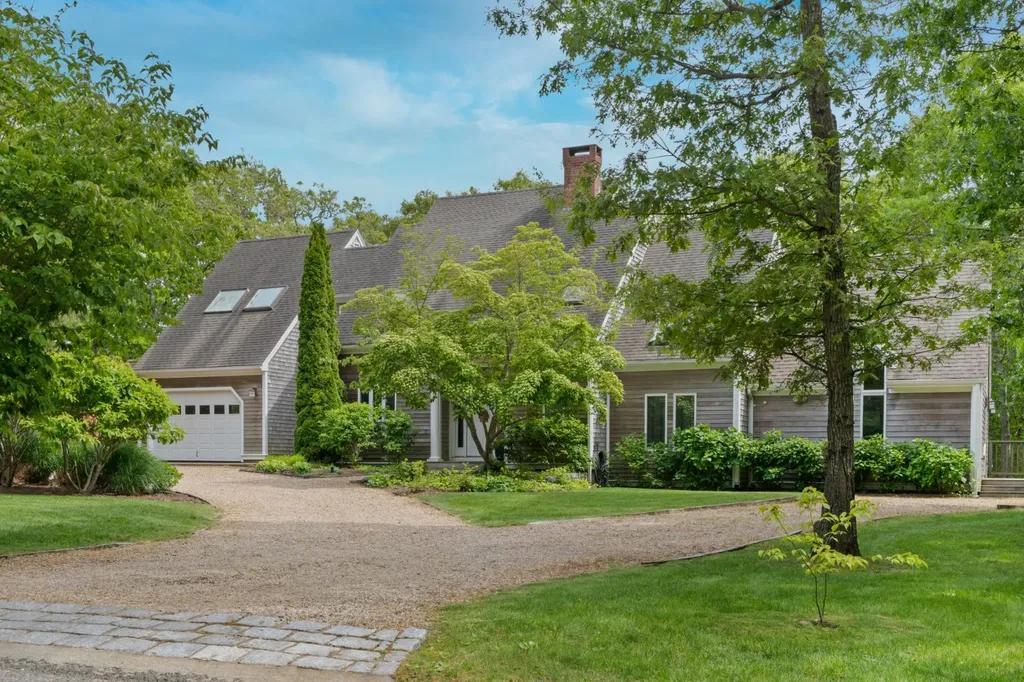 34 Tower Ridge Road Oak Bluffs MA 02557
