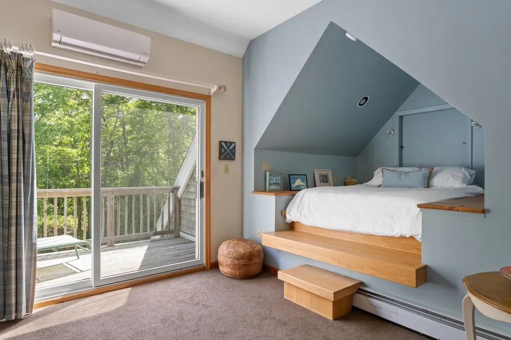 34 Tower Ridge Road Oak Bluffs MA 02557