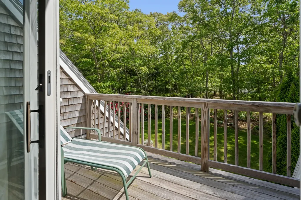 34 Tower Ridge Road Oak Bluffs MA 02557