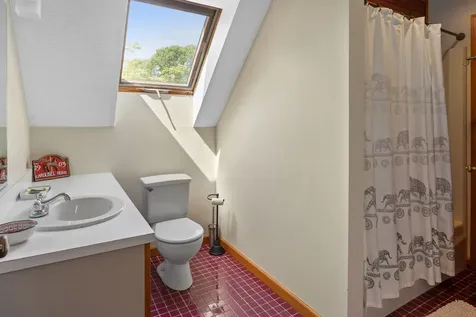 34 Tower Ridge Road Oak Bluffs MA 02557