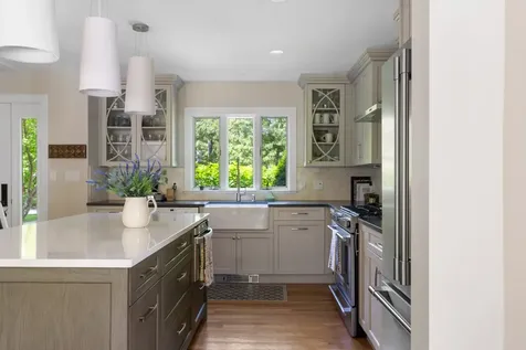 34 Tower Ridge Road Oak Bluffs MA 02557