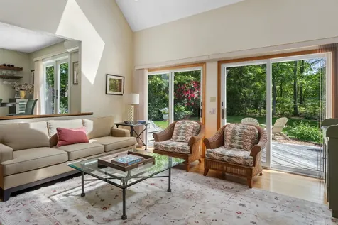 34 Tower Ridge Road Oak Bluffs MA 02557