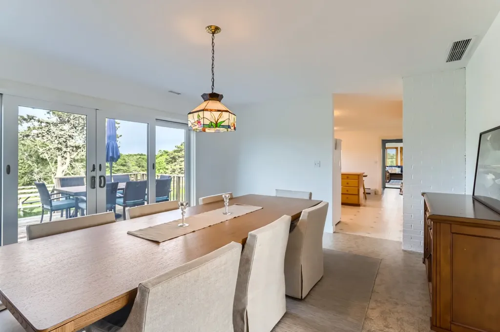 104 Pond View Farm Road West Tisbury MA 02575