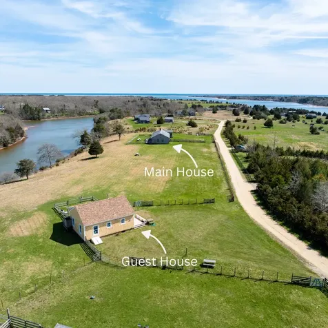 104 Pond View Farm Road West Tisbury MA 02575