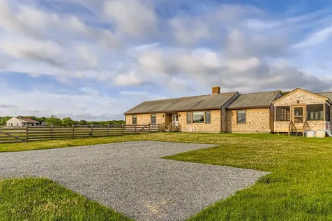 104 Pond View Farm Road West Tisbury MA 02575