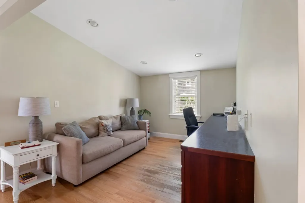 35 Vineyard Avenue Extension Oak Bluffs MA 02557