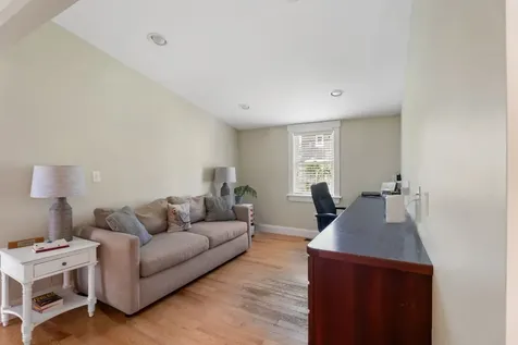 35 Vineyard Avenue Extension Oak Bluffs MA 02557