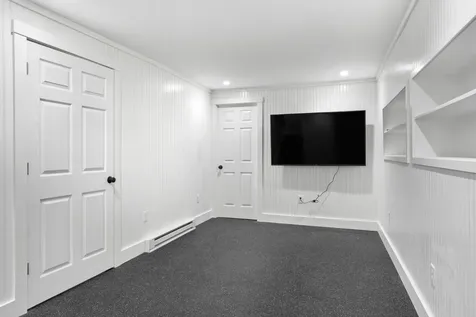 35 Vineyard Avenue Extension Oak Bluffs MA 02557