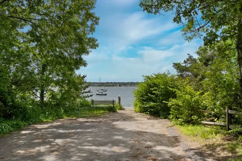 35 Vineyard Avenue Extension Oak Bluffs MA 02557