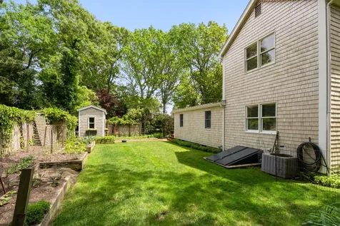 35 Vineyard Avenue Extension Oak Bluffs MA 02557