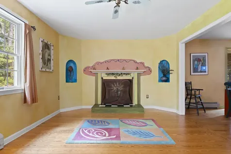 7 Upper Meadow Lane Oak Bluffs MA 02557