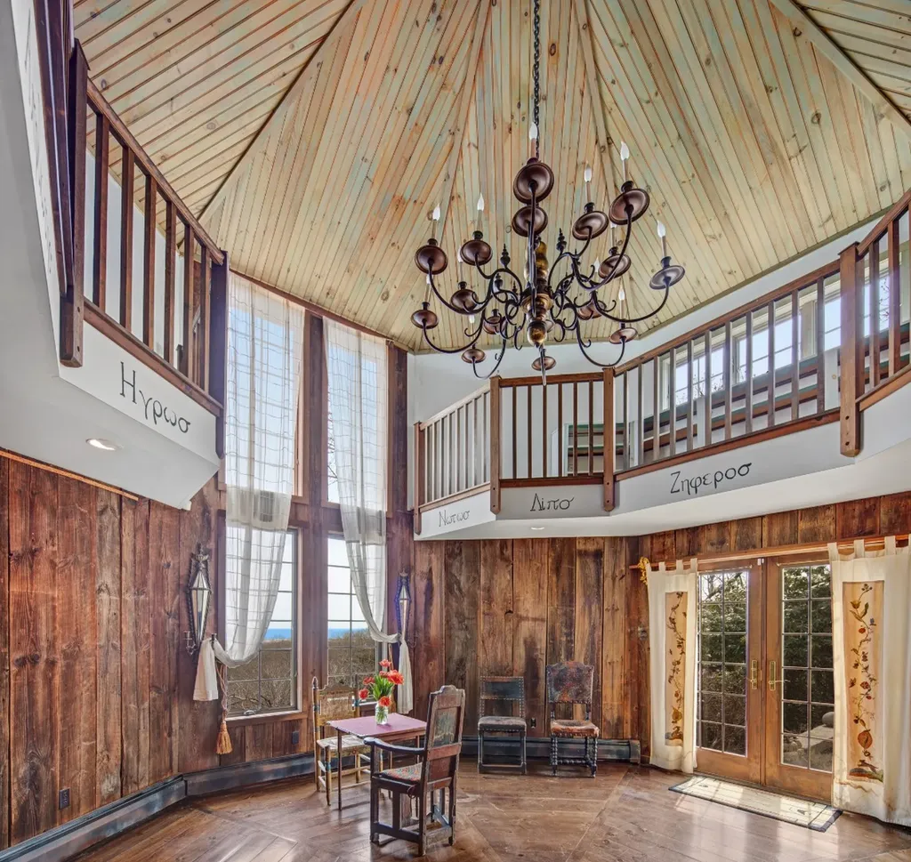 11 By The Woods Chilmark MA 02535