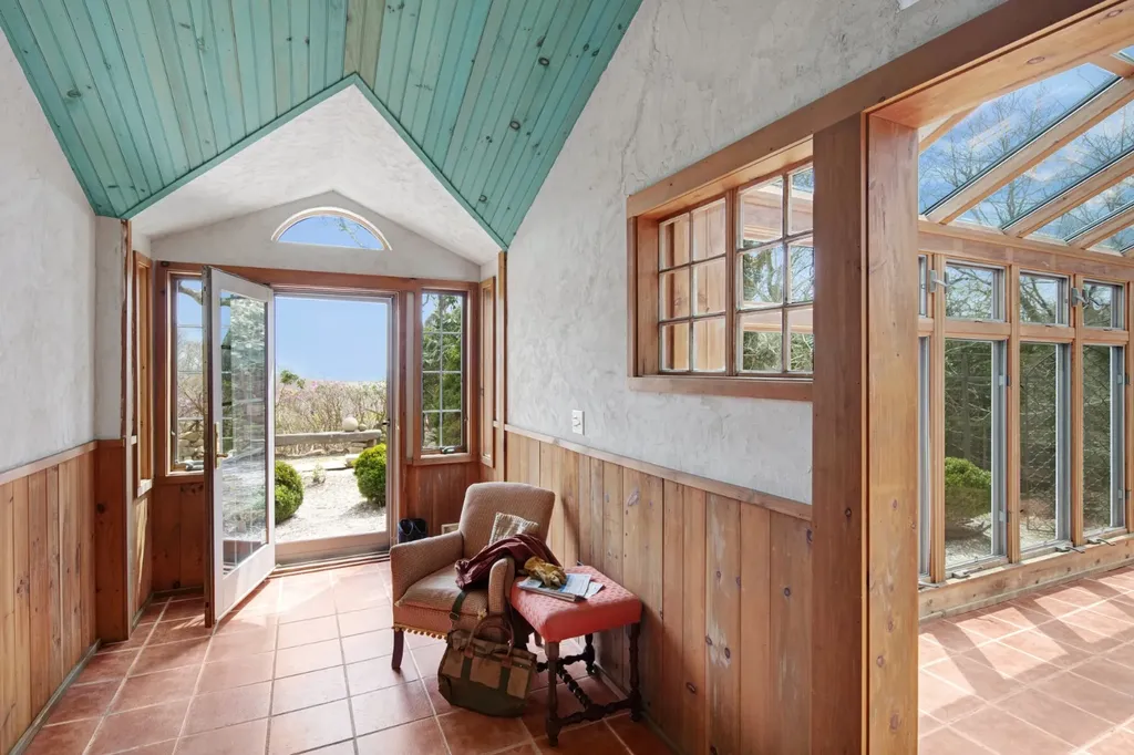 11 By The Woods Chilmark MA 02535