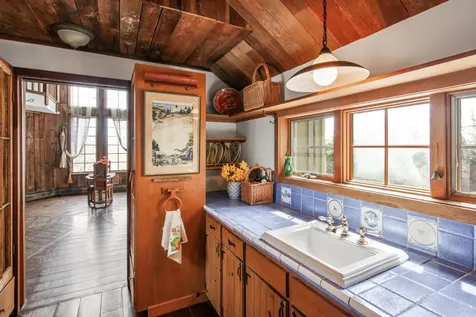 11 By The Woods Chilmark MA 02535