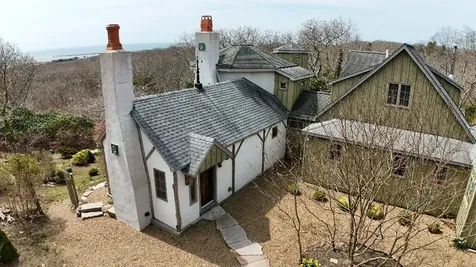 11 By The Woods Chilmark MA 02535