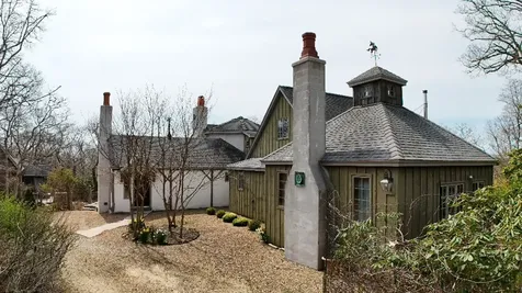 11 By The Woods Chilmark MA 02535