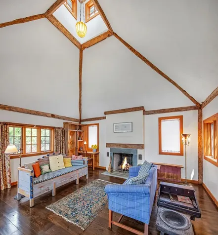 11 By The Woods Chilmark MA 02535