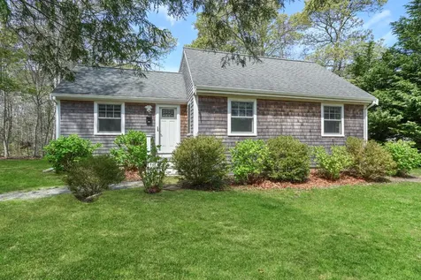 50 Lantern Lane Vineyard Haven MA 02568