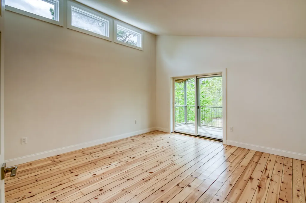 212 Charles Neck Way West Tisbury MA 02575