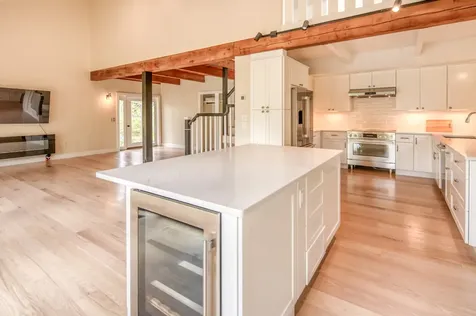 212 Charles Neck Way West Tisbury MA 02575