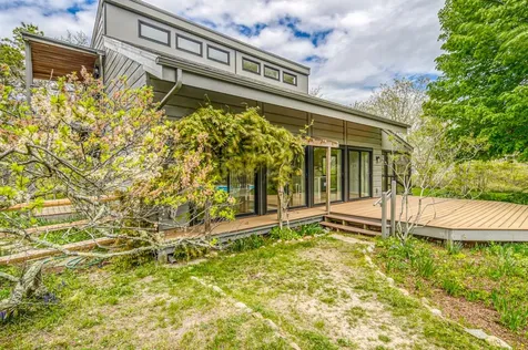 212 Charles Neck Way West Tisbury MA 02575