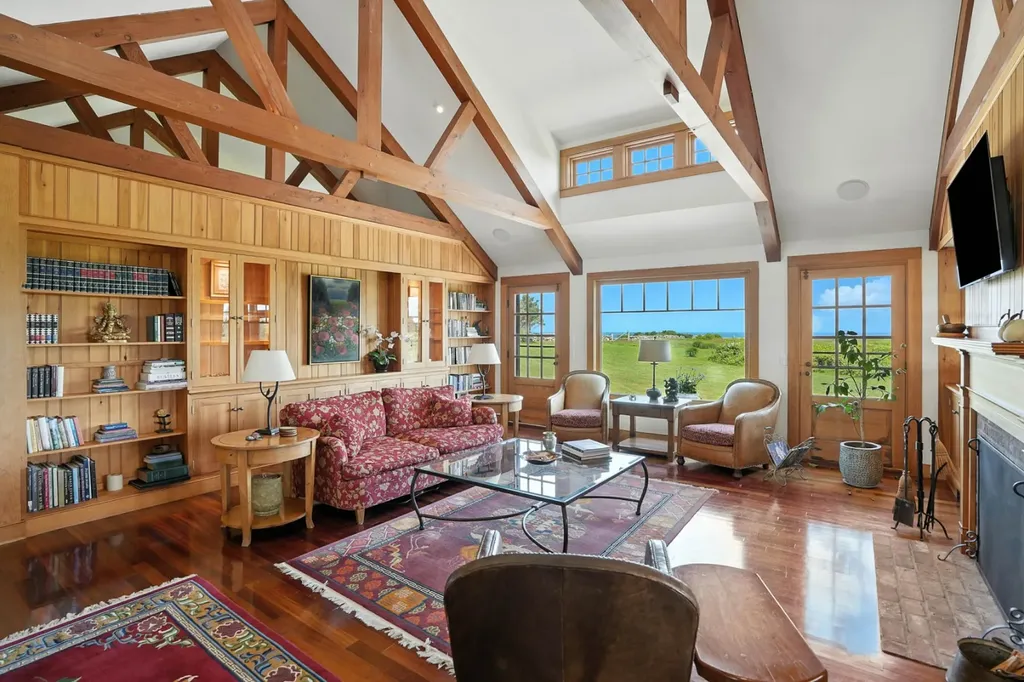 18 Spruce Gate Road Chilmark MA 02535