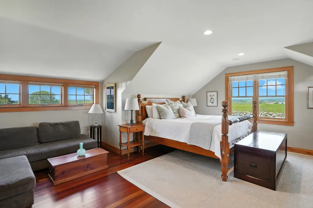 18 Spruce Gate Road Chilmark MA 02535