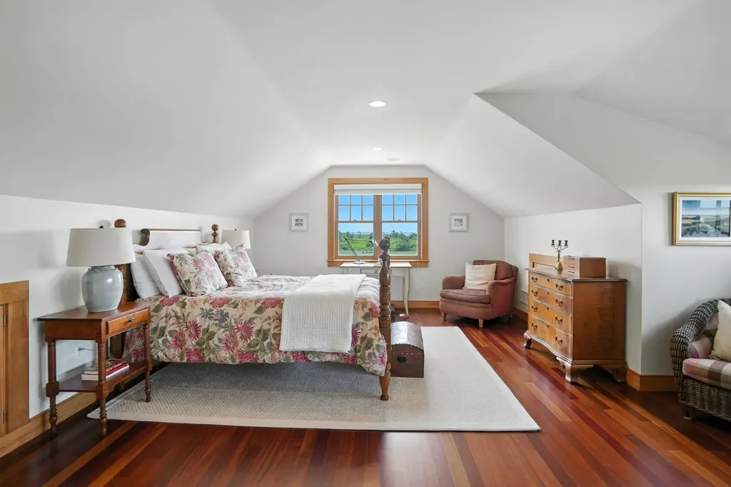 18 Spruce Gate Road Chilmark MA 02535