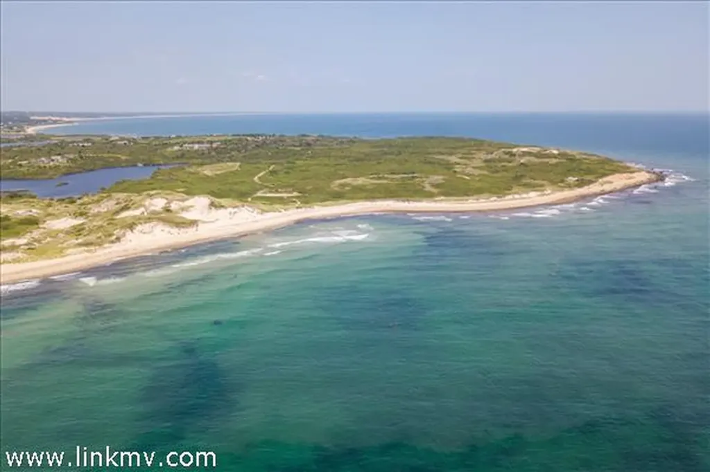 18 Spruce Gate Road Chilmark MA 02535