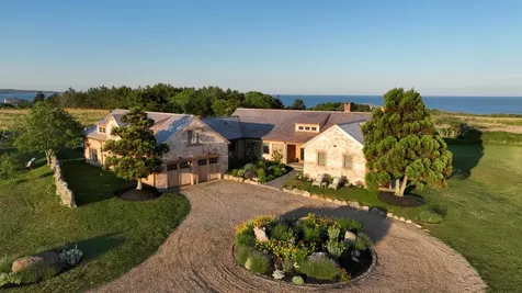 18 Spruce Gate Road Chilmark MA 02535