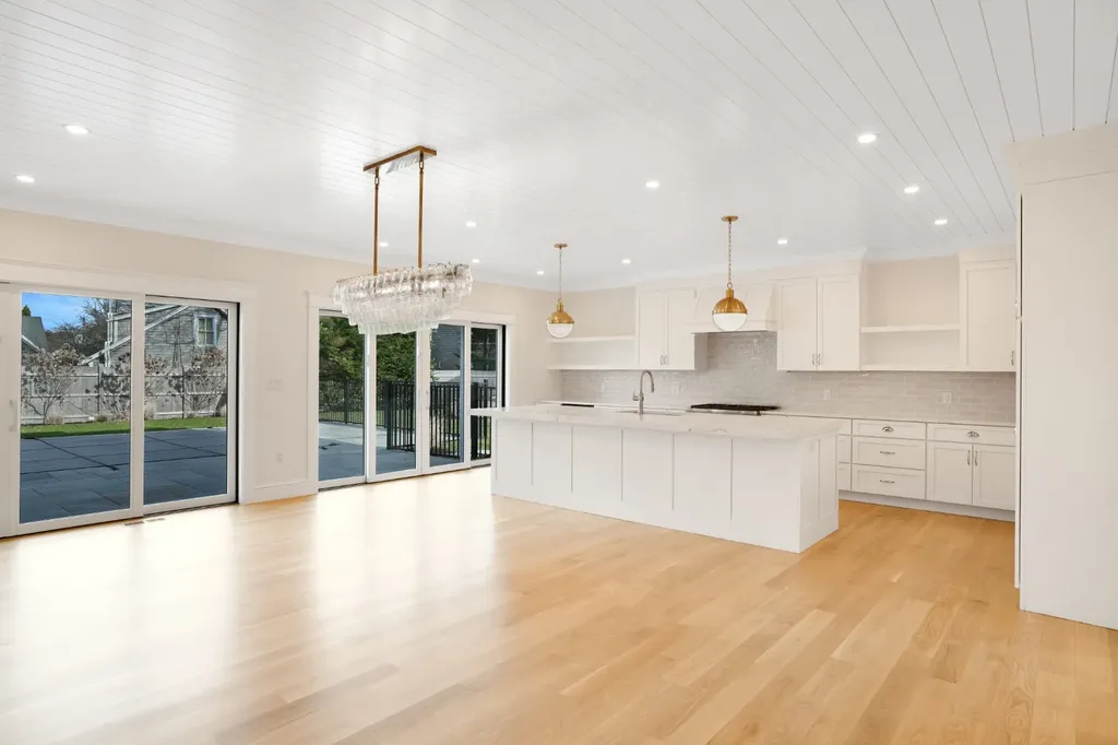 23 Pinehurst Road Edgartown MA 02539