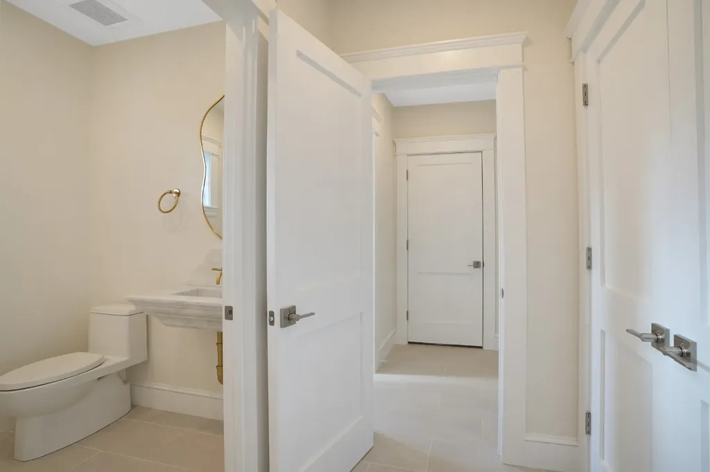 23 Pinehurst Road Edgartown MA 02539