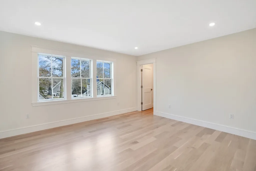 23 Pinehurst Road Edgartown MA 02539