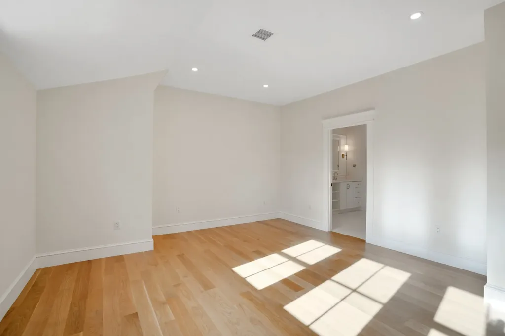23 Pinehurst Road Edgartown MA 02539