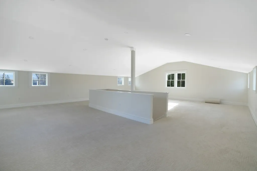 23 Pinehurst Road Edgartown MA 02539