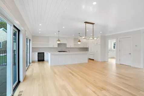 23 Pinehurst Road Edgartown MA 02539